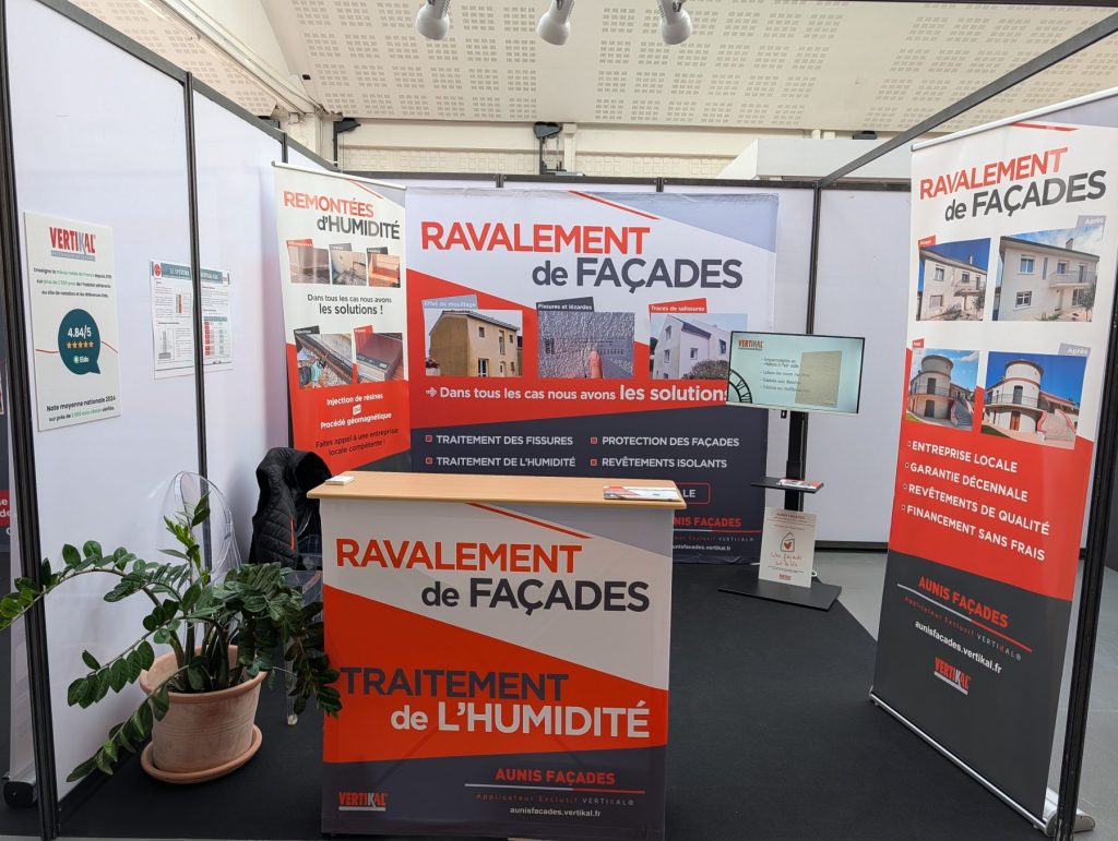 Stand Aunis Façades sur le ravalement de façades et traitement de l’humidité
